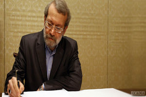 تألیفات و آثار دکتر محمد معین به عنوان نگینی درخشان در سپهر ادبیات کشور است