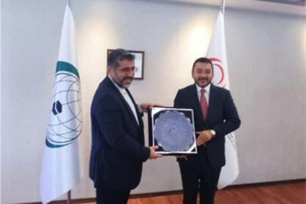 وزیر ارشاد