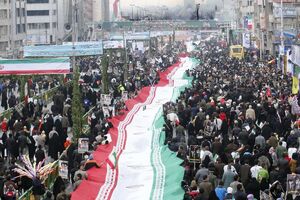 مسیرهای راهپیمایی ۲۲ بهمن در کرمانشاه از ساعت 8 صبح محدود می‌شوند