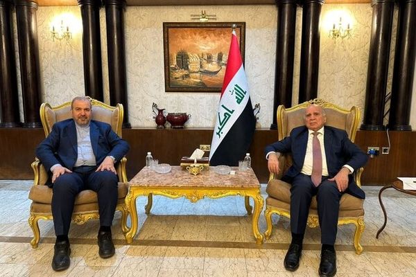 پیام عراقچی به وزیر خارجه عراق درباره تهدیدات آمریکا