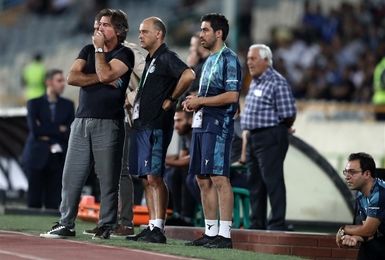 اختلاف بر سر هدایت موقت استقلال/ خسرو حیدری قهر کرد