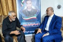 استاندار کرمانشاه در منزل شهدای حملات رژیم صهیونیستی حضور یافت