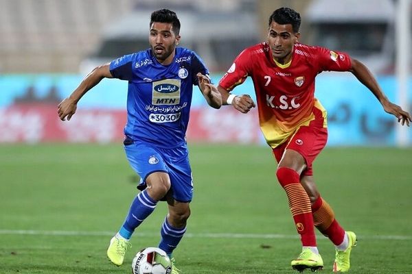 استقلال و فولاد در یزد بدون تماشاگر به مصاف هم می‌روند 