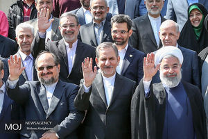 استعفای وزیر صنعت، معدن و تجارت