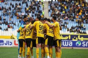 سپاهان برابر الوحدات متوقف شد