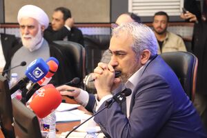 مناطق آزاد ایران آزاد نیست  بلکه اسیر و گرفتار است +فیلم