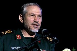 دولت به تنهایی قادر به حل تمام مشکلات نیست