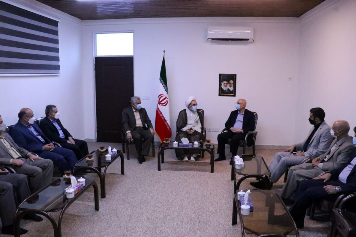 وزیر علوم