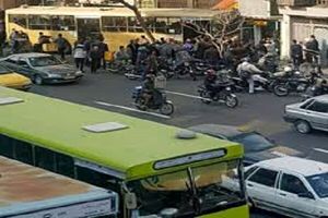 بر اثر برخورد اتوبوس شهری با یک ساختمان در تهران ۷ نفر مجروح شدند