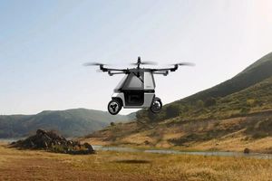 رونمایی از موتورسیکلت پرنده در چین