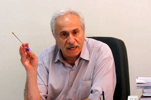 تئاتر احساس مسئولیت در برابر سرزمین اجدادی است