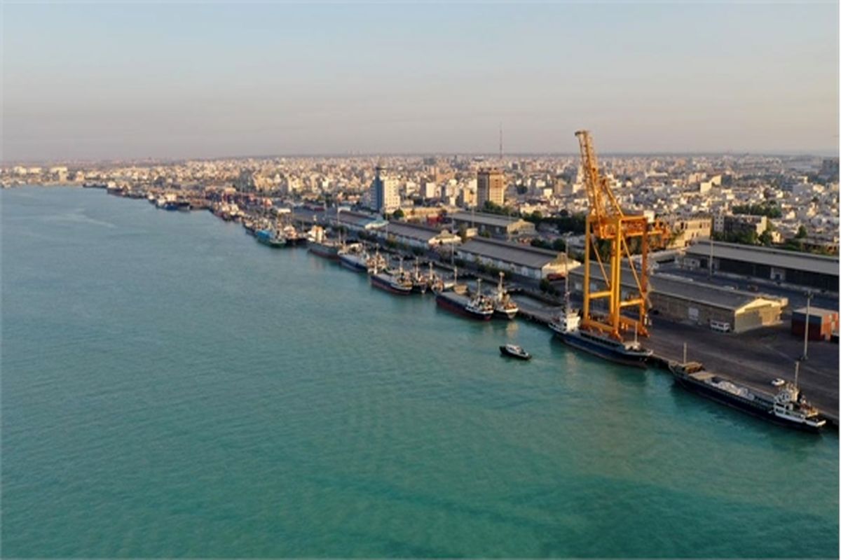 پهلوگیری-کشتی-۳۱-هزار-تنی-برنج-بندر-بوشهر