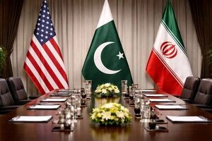 مقام پاکستانی مدعی تداوم مذاکرات بر سر بازگشایی تنگه هرمز و پایان درگیری‌ها شد
