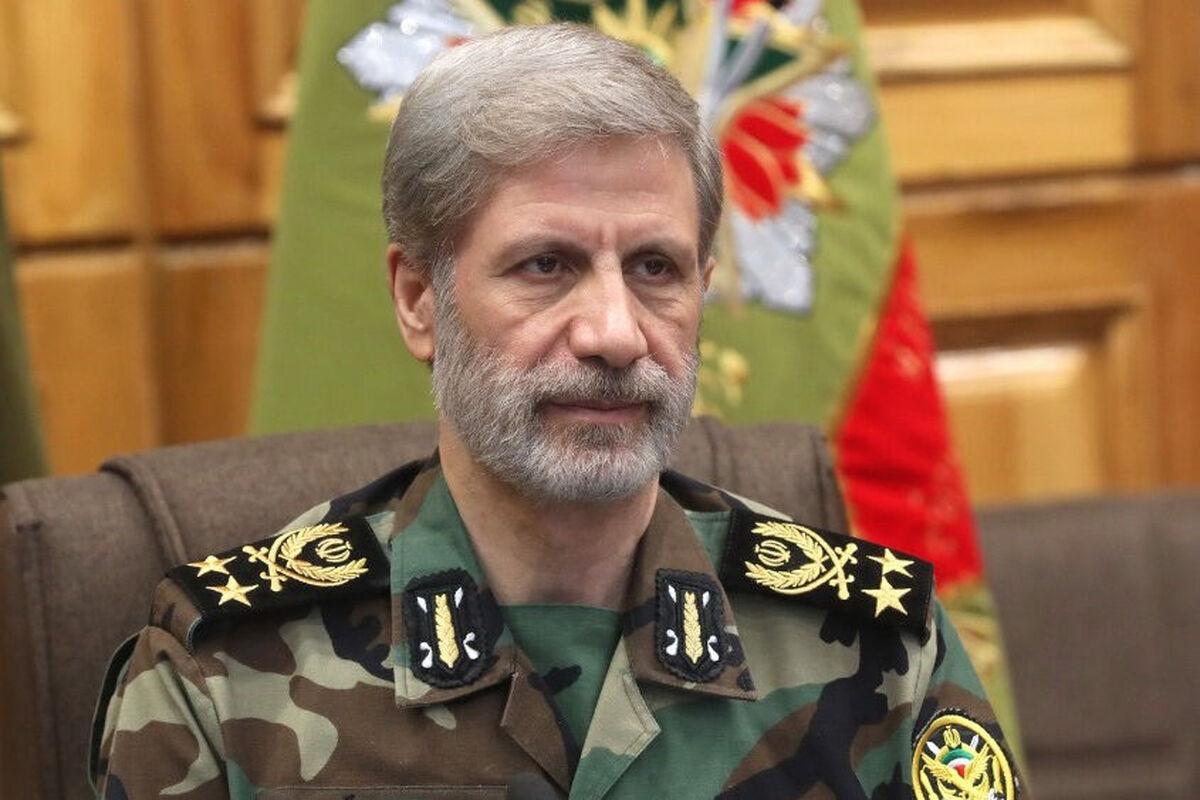 سرلشکر حاتمی فرمانده کل ارتش