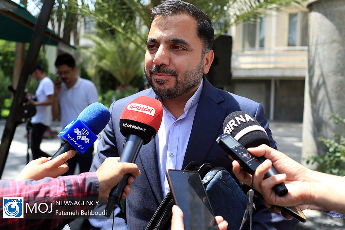 حاشیه جلسه هیئت دولت