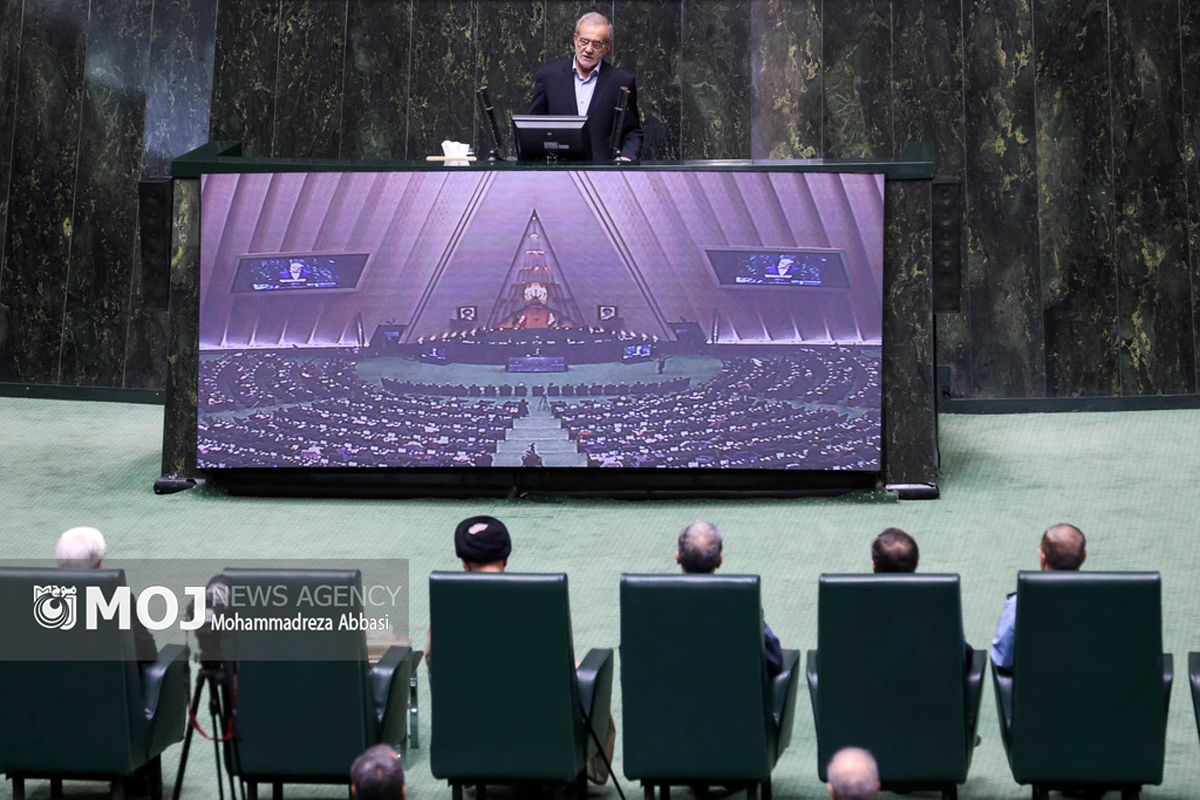 اولین جلسه بررسی صلاحیت وزرای پیشنهادی دولت چهاردهم