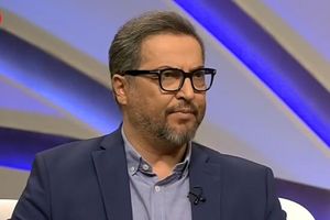 پیکر مرحوم مهرداد میناوند امروز به خاک سپرده می شود