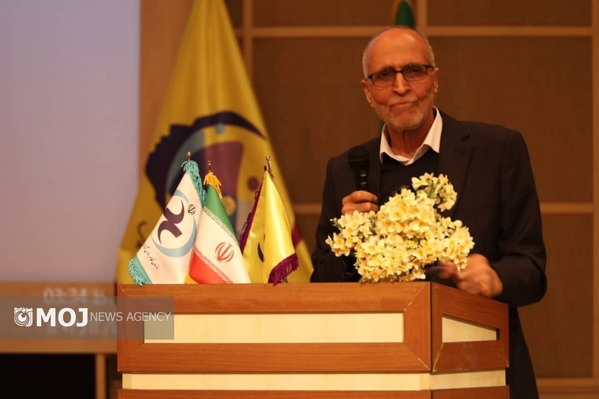 علی فتحی آشتیانی