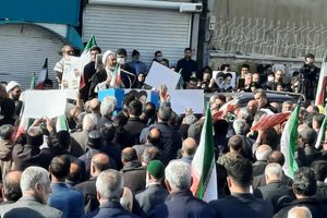 دشمنان از عوامل فتنه‌گر برای ایجاد ناامنی در ایران استفاده می‌کنند