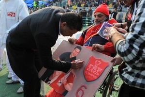 واکنش علی دایی به توهین به هوادار جانباز پرسپولیس