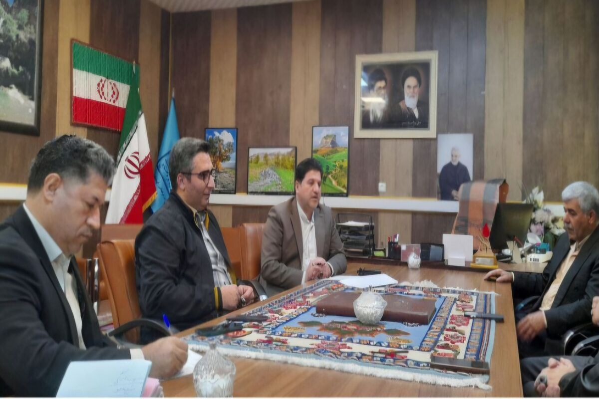 نشست۸