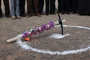 بیمارستان ۵۰۰ تخت‌خوابی ۲۵ آبان در اصفهان کلنگ‌زنی شد