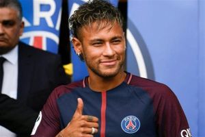 نیمار پاری ‌سن‌ ژرمن را ترک نمی کند