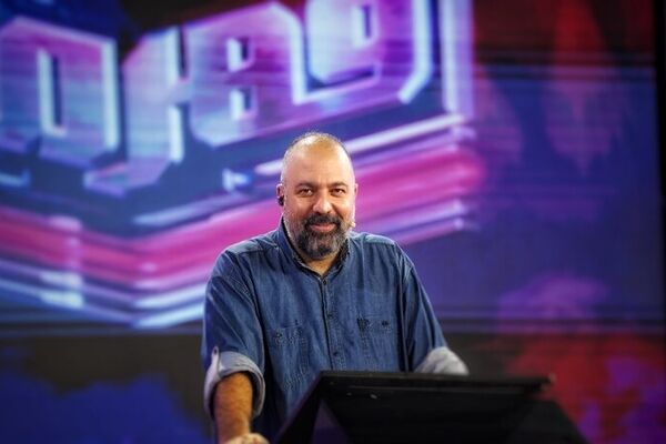 علی اوجی مجری شد
