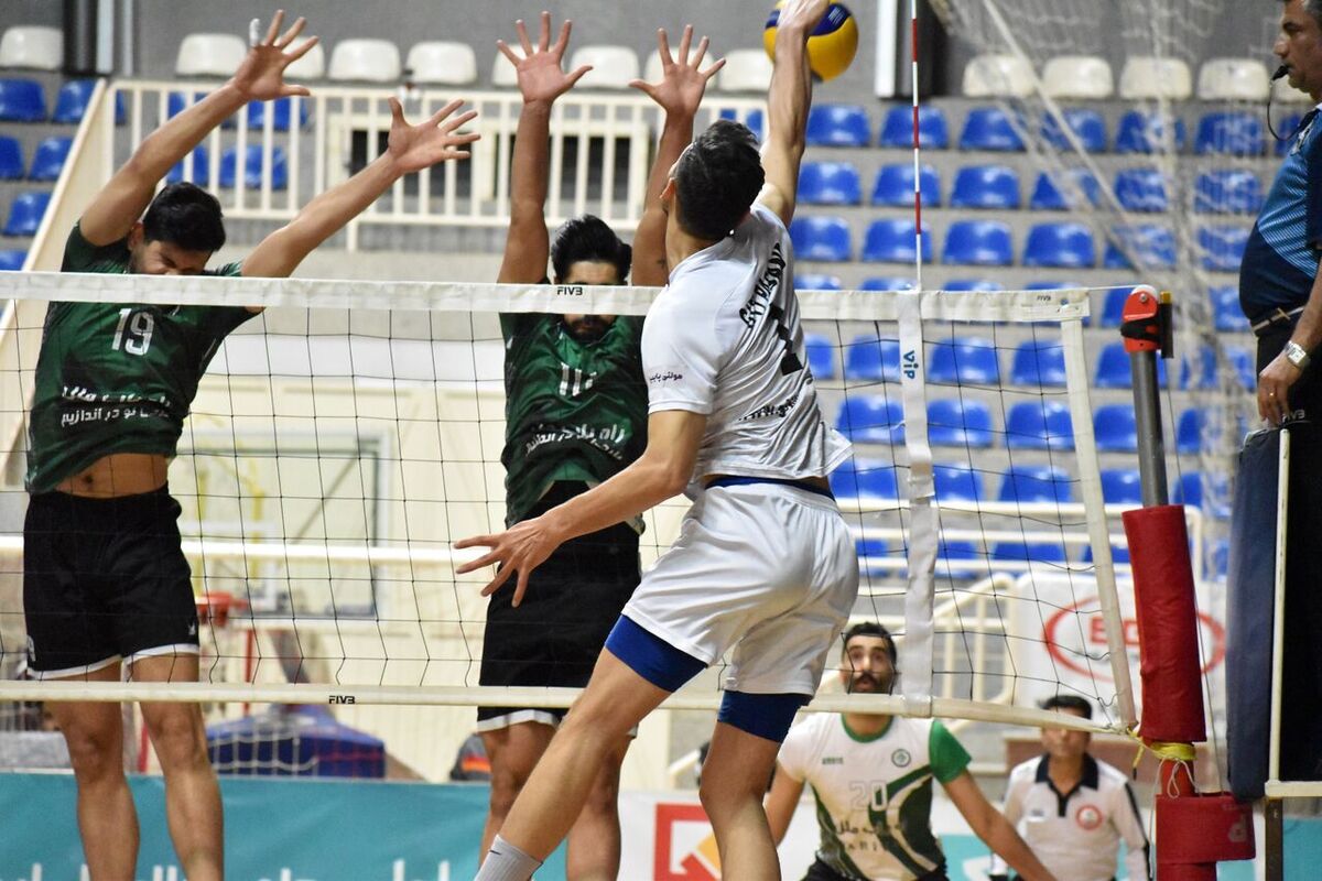 تیم والیبال