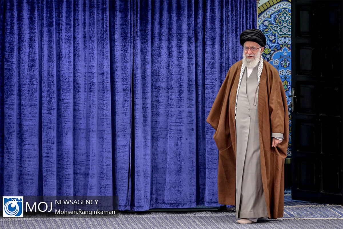 حضور رهبر معظم انقلاب پای صندوق رای