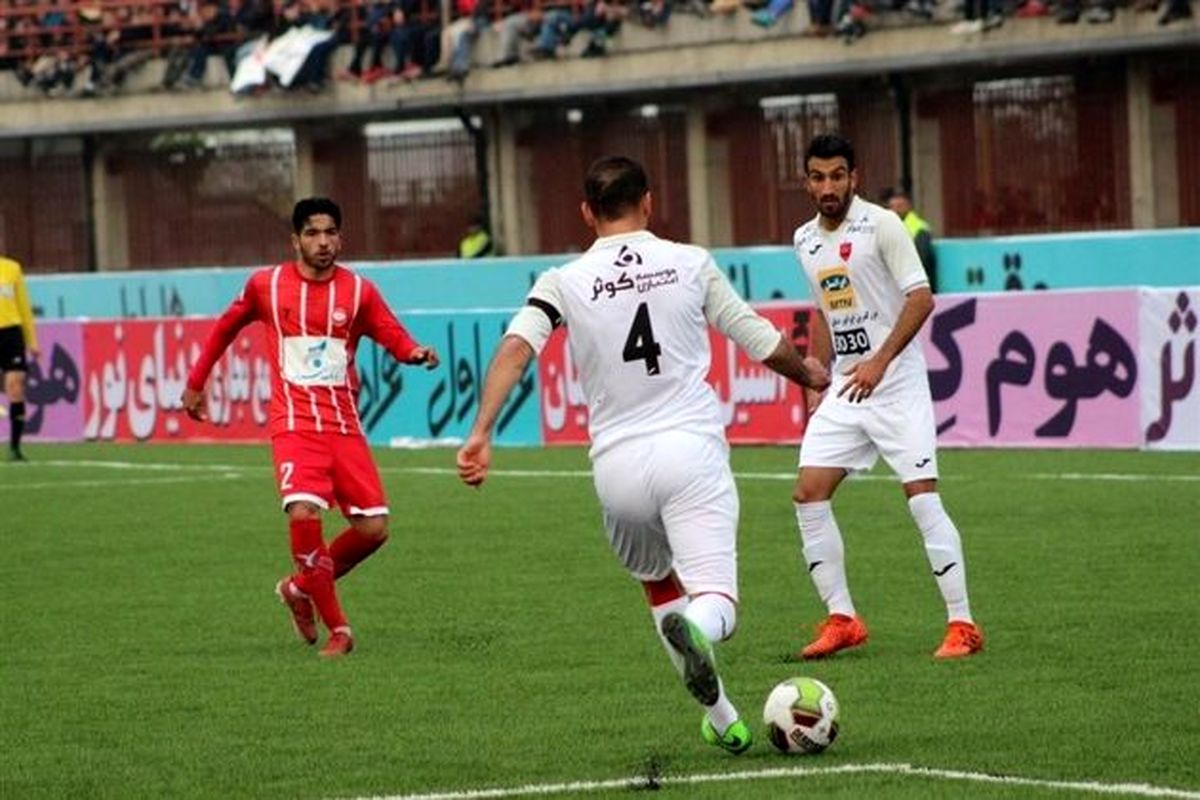 بازی پرسپولیس و سپیدرود رشت‌