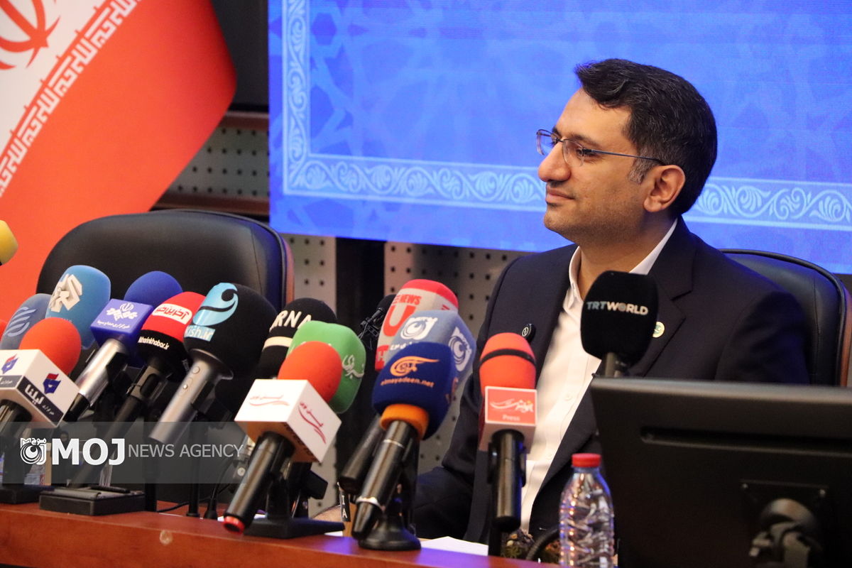 نشست خبری مدیر عامل سازمان منطقه آزاد کیش 