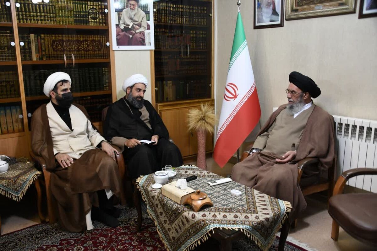 امام جمعه اصفهان