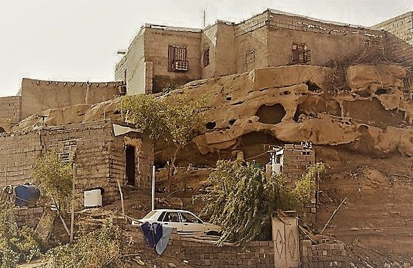 نوسازی و بهسازی محله چاهستانیها با سرعت بیشتری انجام شود