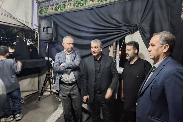 بازدید سرپرست مدیریت عامل بانک سرمایه از موکب جاماندگان اربعین حسینی