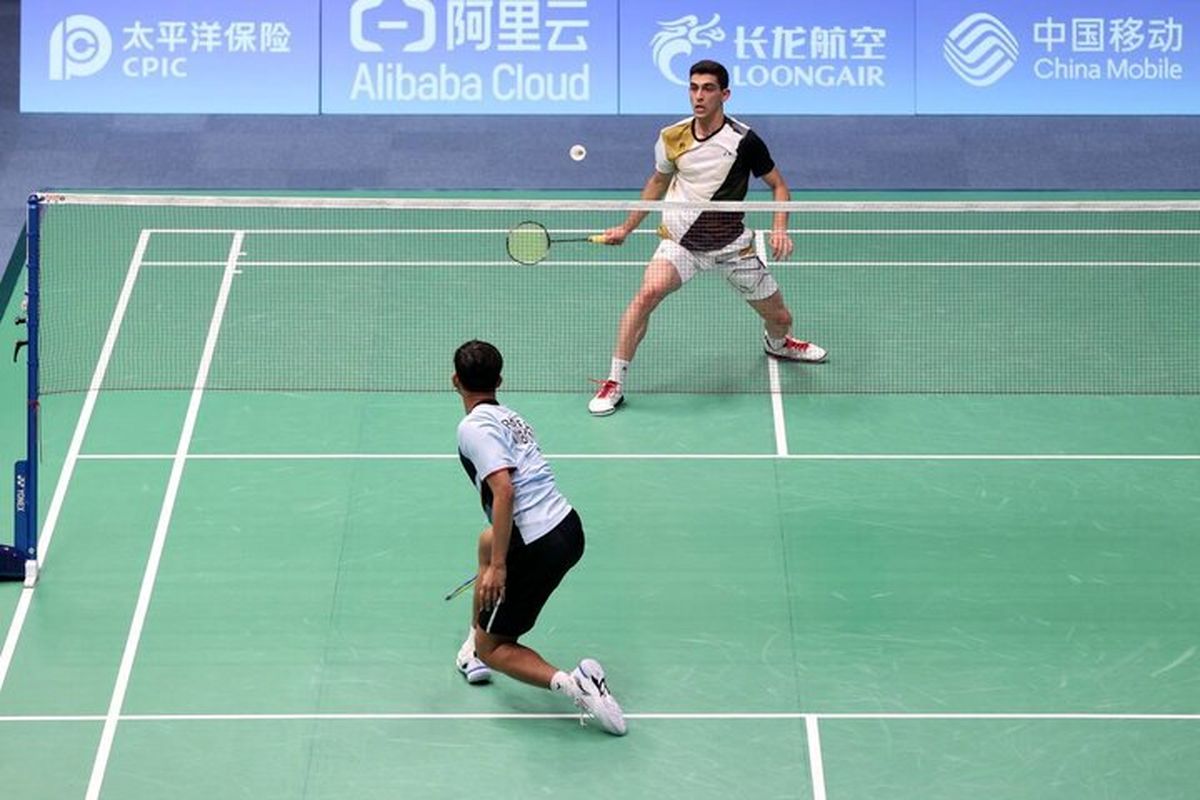 علی حیاتی بدمینتون