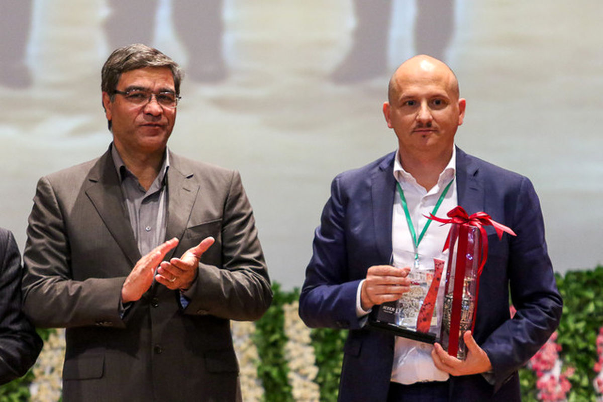 مرکز جهاد دانشگاهی