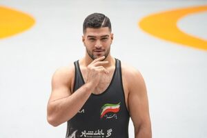 هنوز تصمیم نگرفتم!