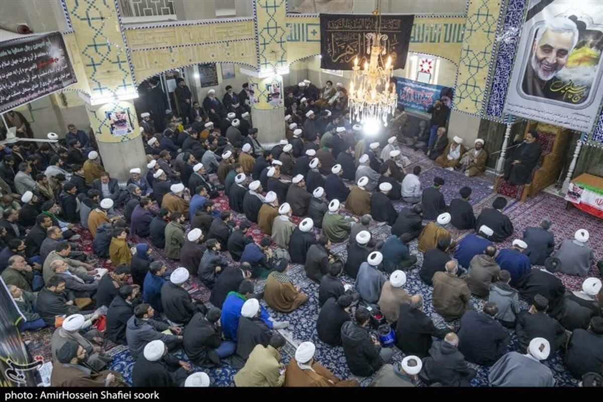 طلاب یزد در سوگ سردار سلیمانی