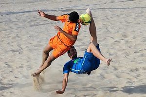 آغاز تست تیم فوتبال ساحلی شهرداری بندرعباس از بازیکنان