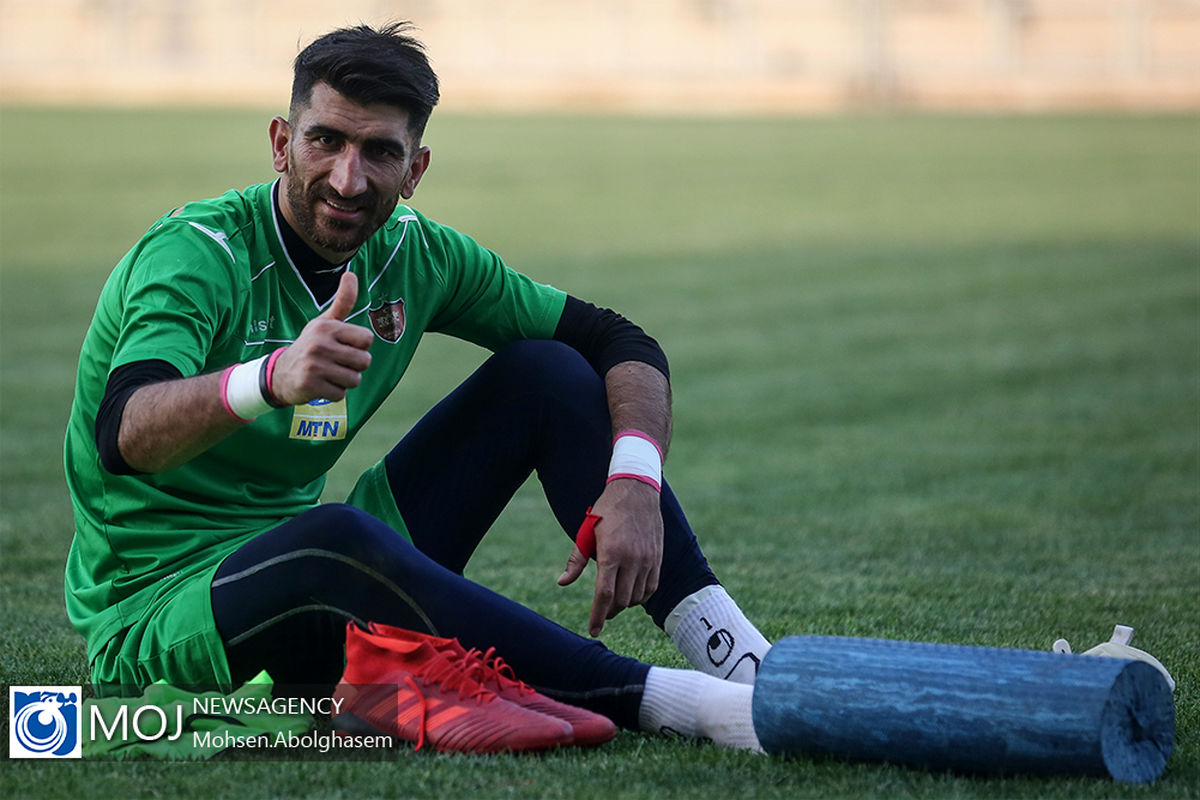 تمرین تیم فوتبال پرسپولیس - ۱۵ تیر ۱۳۹۸ / علیرضا بیرانوند بازیکن پرسپولیس