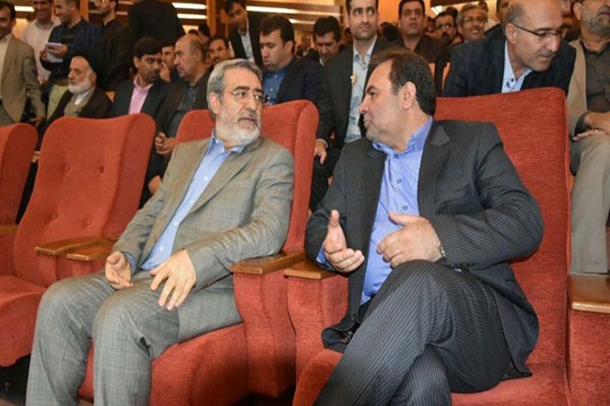 خادمی
