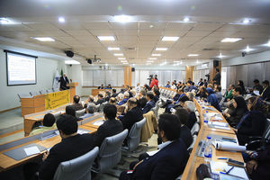 اقتصاد مقاومتی، ظرفیت متحول کردن فرهنگ صنعتی را در درون اقتصاد ایجاد می‌ کند