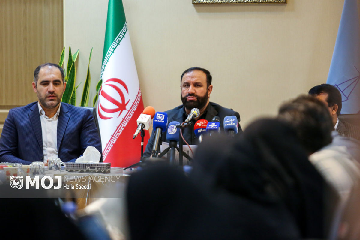 بازدید دادستان تهران از گمرک فرودگاه بین‌المللی امام‌ خمینی(ره)