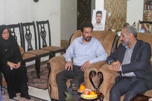 پیشرفت و تعالی کشور درگرو ترویج فرهنگ ایثار و شهادت است