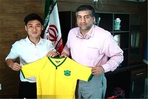 هافبک کره‌ای با نفت آبادان قرارداد بست