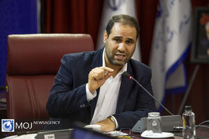 سازمان برنامه و بودجه برای واریز پاداش بازنشستگان در حال کار است