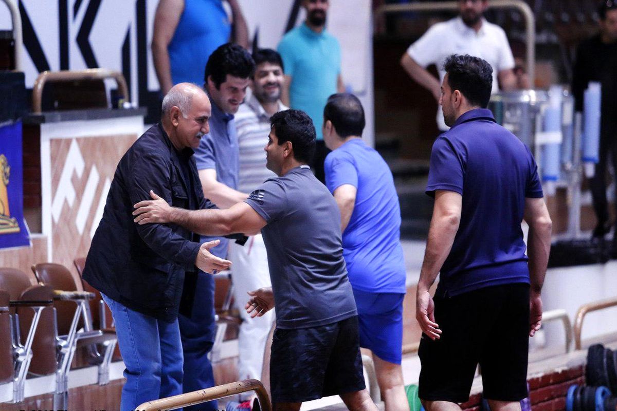 پرویز پرستویی1