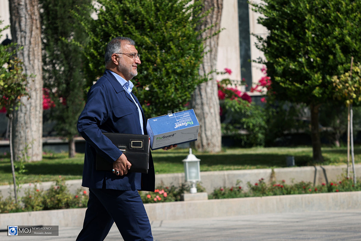 حاشیه جلسه هیات دولت - ۵ مهرماه