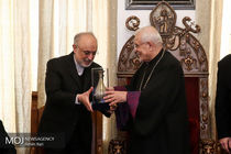 دیدار اسقف اعظم ارامنه تهران با صالحی